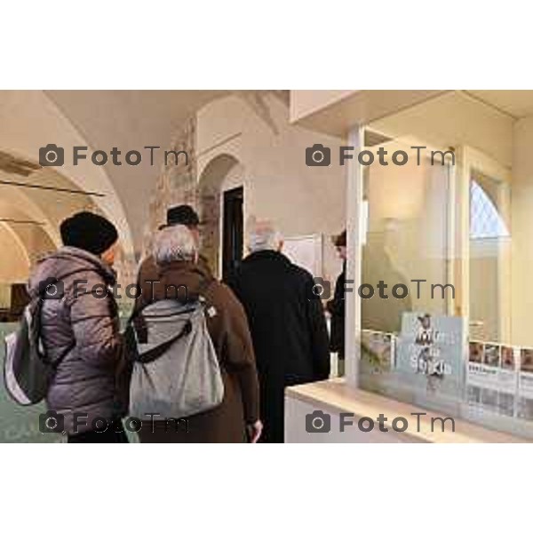 Foto Manzoni Tiziano/LaPresse 31-12-2023 Bergamo Italia- Cronaca Bergamo Alta turisti folla gente musei museo del 500 palazzo podesta città Alta