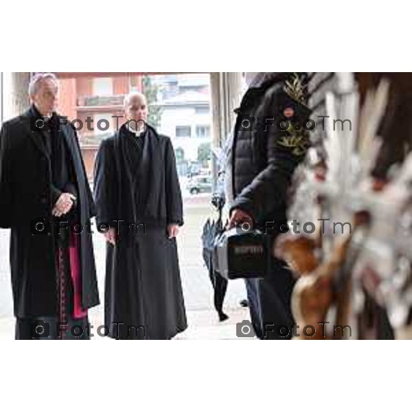 Foto Manzoni Tiziano/LaPresse 6-1-2024 Bergamo Italia- Cronaca BergamoBergamo parrocchia Sacro Cuore Sua Eccellenza Padre Georg Ganswin arcivescovo e segretario di Papa Ratzinger