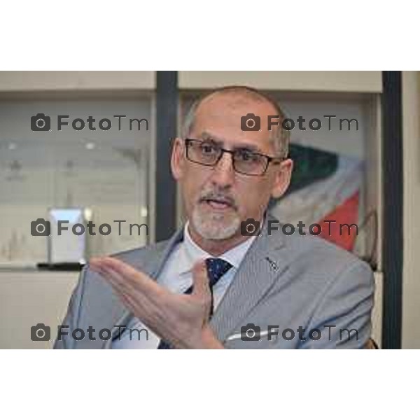 Foto Manzoni Tiziano/ 23-1-2024 Bergamo Italia- Cronaca Giovanni Palazzi con il suo staff nuova dirigenza Ospedale di Treviglio ( Pietro Tronconi, Antonio Manfredi e Avvocato Francesco Ozzo ) 