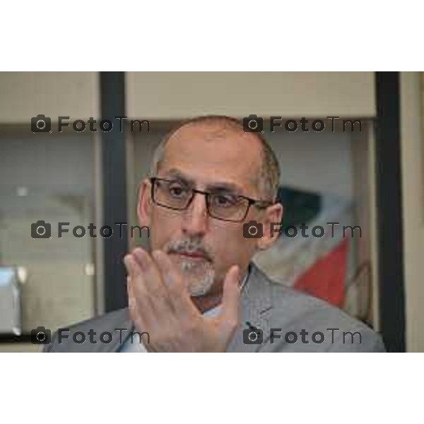 Foto Manzoni Tiziano/ 23-1-2024 Bergamo Italia- Cronaca Giovanni Palazzi con il suo staff nuova dirigenza Ospedale di Treviglio ( Pietro Tronconi, Antonio Manfredi e Avvocato Francesco Ozzo ) 