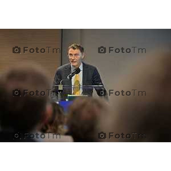 Foto Manzoni Tiziano/LaPresse 13-1-2024 Bergamo Italia- Cronaca "Stati Generali della Meccatronica", organizzato da A&T in collaborazione con Confindustria Bergamo Stefano Paleari, Università di Bergamo