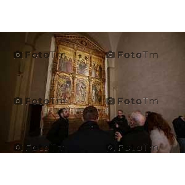 Foto Manzoni Tiziano/LaPresse 3-2-2024 Bergamo Italia- Cronaca Vittorio Sgarbi inaugura , "La porta del cielo", il nuovo museo Basilica Treviglio. parroco monsignor Norberto Donghi