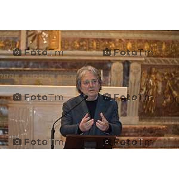 Foto Manzoni Tiziano/LaPresse 3-2-2024 Bergamo Italia- Cronaca Vittorio Sgarbi inaugura , "La porta del cielo", il nuovo museo Basilica Treviglio. parroco monsignor Norberto Donghi