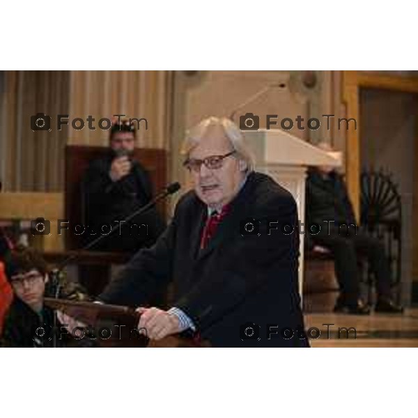 Foto Manzoni Tiziano/LaPresse 3-2-2024 Bergamo Italia- Cronaca Vittorio Sgarbi inaugura , "La porta del cielo", il nuovo museo Basilica Treviglio. parroco monsignor Norberto Donghi