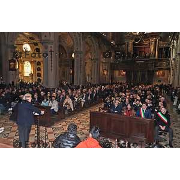 Foto Manzoni Tiziano/LaPresse 3-2-2024 Bergamo Italia- Cronaca Vittorio Sgarbi inaugura , "La porta del cielo", il nuovo museo Basilica Treviglio. parroco monsignor Norberto Donghi