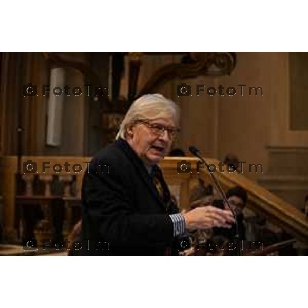 Foto Manzoni Tiziano/LaPresse 3-2-2024 Bergamo Italia- Cronaca Vittorio Sgarbi inaugura , "La porta del cielo", il nuovo museo Basilica Treviglio. parroco monsignor Norberto Donghi