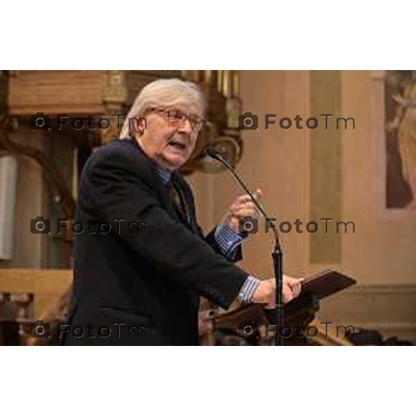 Foto Manzoni Tiziano/LaPresse 3-2-2024 Bergamo Italia- Cronaca Vittorio Sgarbi inaugura , "La porta del cielo", il nuovo museo Basilica Treviglio. parroco monsignor Norberto Donghi