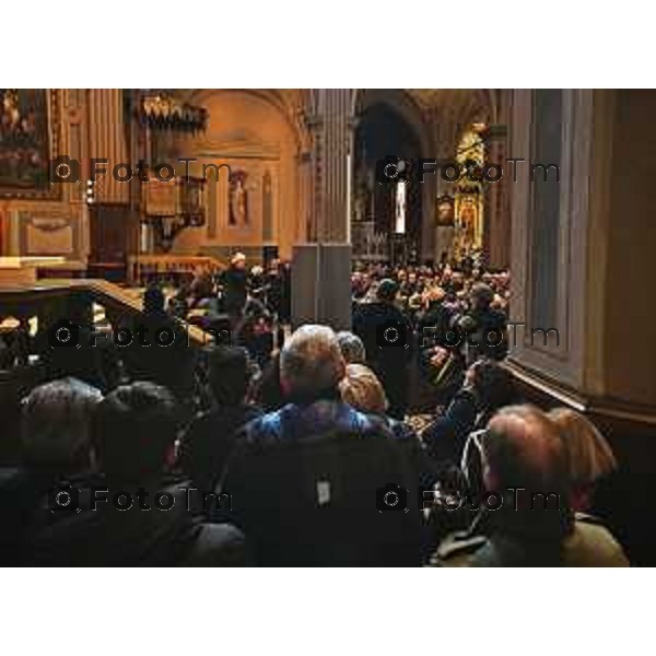 Foto Manzoni Tiziano/LaPresse 3-2-2024 Bergamo Italia- Cronaca Vittorio Sgarbi inaugura , "La porta del cielo", il nuovo museo Basilica Treviglio. parroco monsignor Norberto Donghi