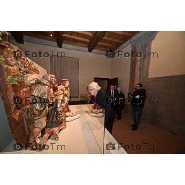 Foto Manzoni Tiziano/LaPresse 3-2-2024 Bergamo Italia- Cronaca Vittorio Sgarbi inaugura , "La porta del cielo", il nuovo museo Basilica Treviglio. parroco monsignor Norberto Donghi