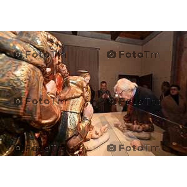 Foto Manzoni Tiziano/LaPresse 3-2-2024 Bergamo Italia- Cronaca Vittorio Sgarbi inaugura , "La porta del cielo", il nuovo museo Basilica Treviglio. parroco monsignor Norberto Donghi