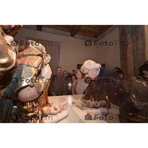 Foto Manzoni Tiziano/LaPresse 3-2-2024 Bergamo Italia- Cronaca Vittorio Sgarbi inaugura , "La porta del cielo", il nuovo museo Basilica Treviglio. parroco monsignor Norberto Donghi