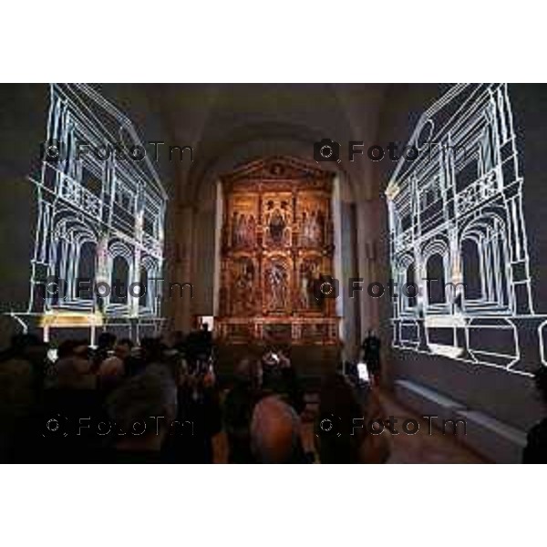 Foto Manzoni Tiziano/LaPresse 3-2-2024 Bergamo Italia- Cronaca Vittorio Sgarbi inaugura , "La porta del cielo", il nuovo museo Basilica Treviglio. parroco monsignor Norberto Donghi