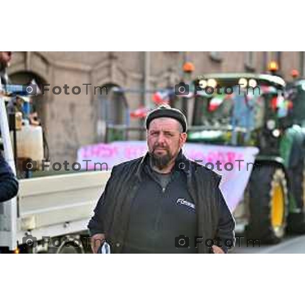 Tiziano Manzoni/LaPresse 8-02- 2024 Bergamo, Italia Cronaca Bergamo Manifestazione agricoltori contro leggi EU