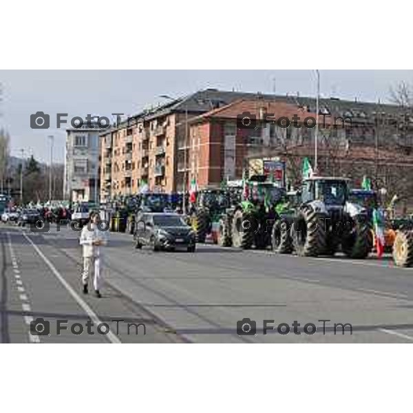 Tiziano Manzoni/LaPresse 8-02- 2024 Bergamo, Italia Cronaca Bergamo Manifestazione agricoltori contro leggi EU