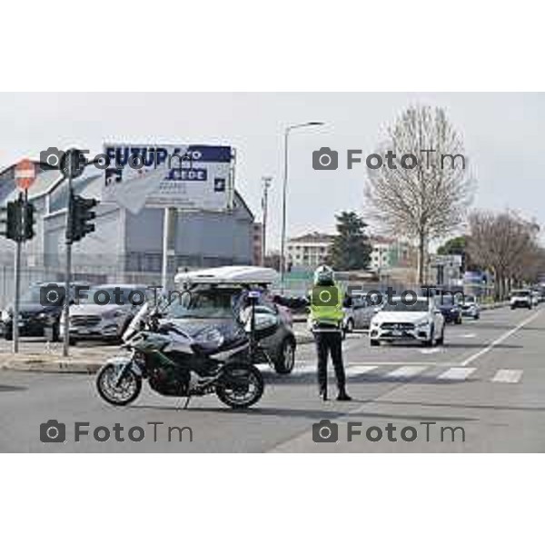 Foto Manzoni Tiziano/LaPresse 9-02-2024 Bergamo Italia- Cronaca Bergamo polizia locale Vigili controllo traffico