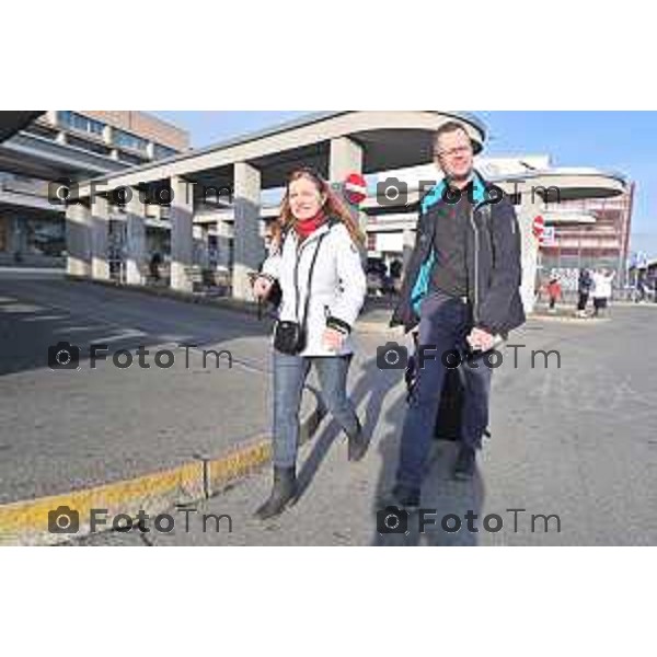 Foto Manzoni Tiziano/LaPresse 9-02-2024 Bergamo Italia- Cronaca Bergamo stazione autolinee pensiline