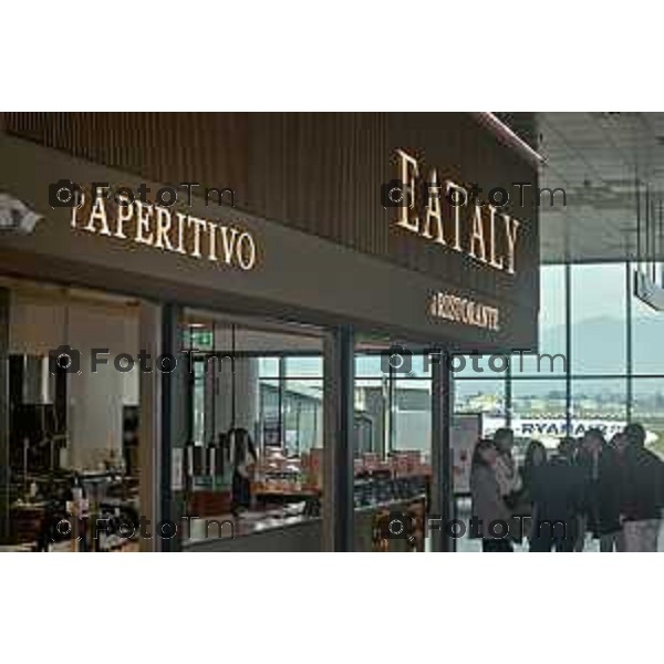 Foto Manzoni Tiziano/LaPresse 15-02-2024 Bergamo Italia- Cronaca Bergamo Aeroporto Orio Al Serio Eataly nuovo ristorante in area partenze