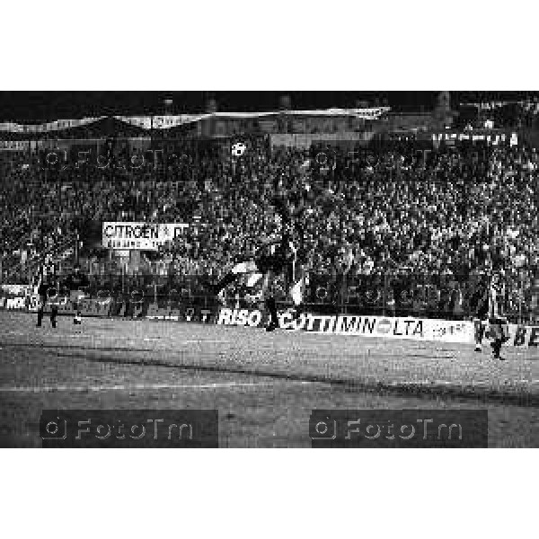 Foto Manzoni Tiziano/ archivio Cassotti Bergamo Italia- Cronaca Atalanta Malines coppa delle coppe EUropa 20 Aprile 1988