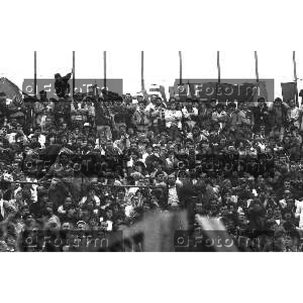 Foto Manzoni Tiziano/ archivio Cassotti Bergamo Italia- Cronaca Atalanta Malines coppa delle coppe EUropa 20 Aprile 1988