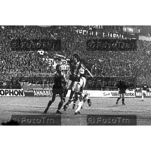 Foto Manzoni Tiziano/ archivio Cassotti Bergamo Italia- Cronaca Atalanta Malines coppa delle coppe EUropa 20 Aprile 1988