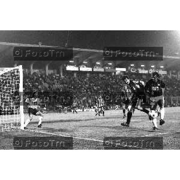 Foto Manzoni Tiziano/ archivio Cassotti Bergamo Italia- Cronaca Atalanta Malines coppa delle coppe EUropa 20 Aprile 1988