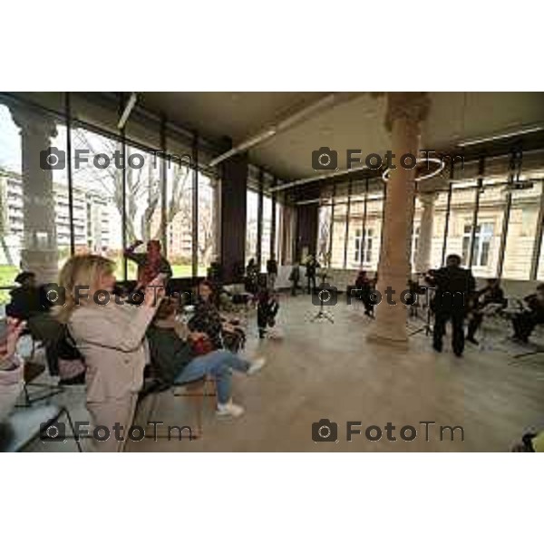 Foto Manzoni Tiziano/LaPresse 1-03-2024 Bergamo Italia- Cronaca Bergamo inaugurazione dei porticati dell\'ex mercato ortofrutticolo riqualificati e INTITOLAZIONE della nuova sala "Mimmo Boninelli" Biblioteca Tiraboschi