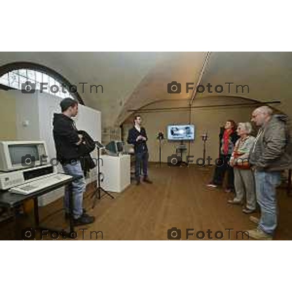 Tiziano Manzoni/LaPresse 18--04- 2024 Bergamo, Italia a visita alla mostra “L’interazione uomo macchina dalla Olivetti P101 all’Apple Vision Pro”, curata da M’useum.