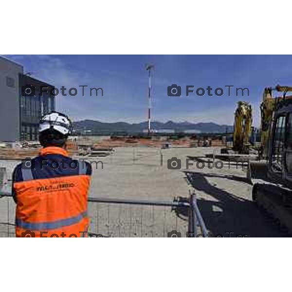 Tiziano Manzoni/LaPresse 19--04- 2024 Bergamo, Italia Cronaca Bergamo cerimonia apertura cantiere terminal est - Aeroporto Milano Orio Al Serio .