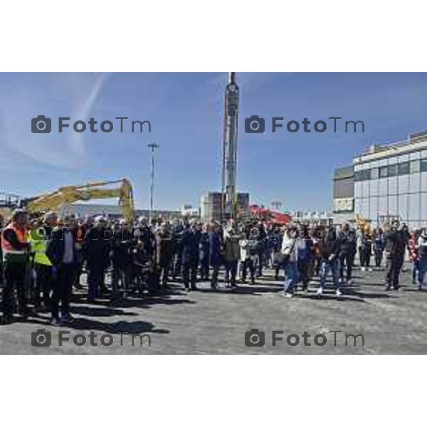 Tiziano Manzoni/LaPresse 19--04- 2024 Bergamo, Italia Cronaca Bergamo cerimonia apertura cantiere terminal est - Aeroporto Milano Orio Al Serio .