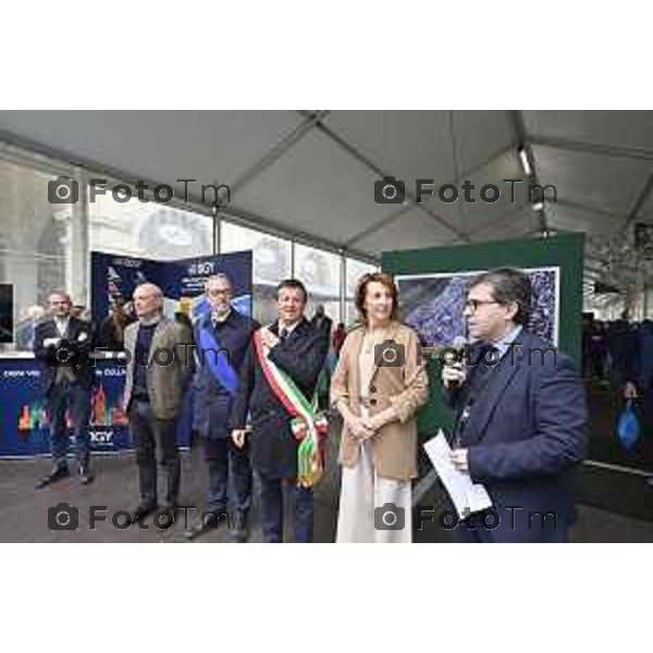 Tiziano Manzoni/LaPresse 20-04- 2024 Bergamo, Italia Cronaca BergamoBergamo inaugurazione fiera del libro Bergamo 2024