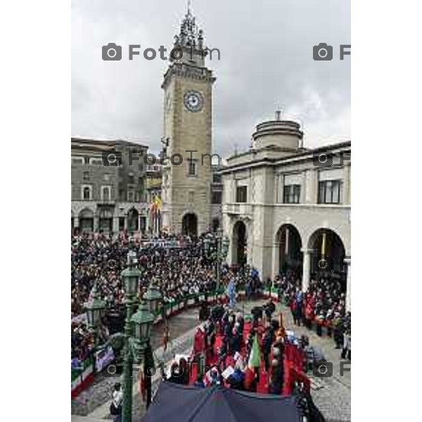 Tiziano Manzoni/LaPresse 2 5--04- 2024 Bergamo, Italia Cronaca Bergamo 25 aprile 2024 festa della liberazione celebrazione e discorsi Bersani