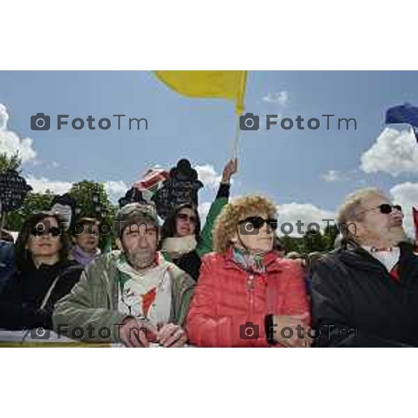 Tiziano Manzoni/LaPresse 2 5--04- 2024 Bergamo, Italia Cronaca Bergamo 25 aprile 2024 festa della liberazione celebrazione e discorsi Bersani