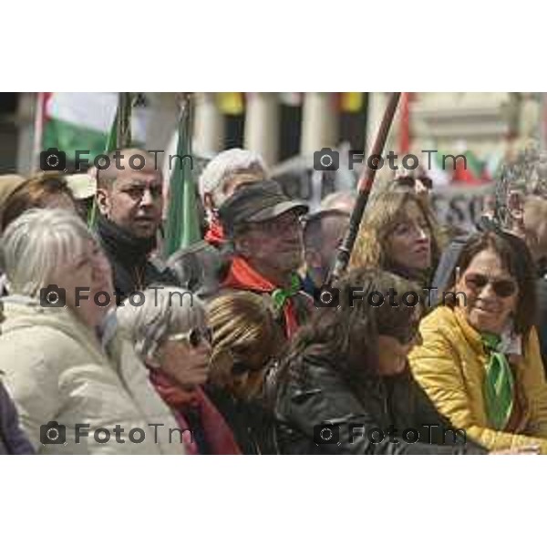 Tiziano Manzoni/LaPresse 2 5--04- 2024 Bergamo, Italia Cronaca Bergamo 25 aprile 2024 festa della liberazione celebrazione e discorsi Bersani