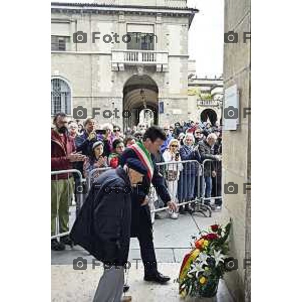 Tiziano Manzoni/LaPresse 2 5--04- 2024 Bergamo, Italia Cronaca Bergamo 25 aprile 2024 festa della liberazione celebrazione e discorsi Bersani