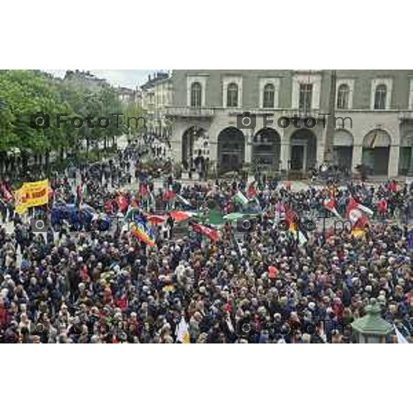 Tiziano Manzoni/LaPresse 2 5--04- 2024 Bergamo, Italia Cronaca Bergamo 25 aprile 2024 festa della liberazione celebrazione e discorsi Bersani