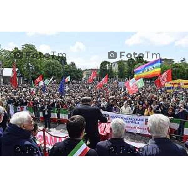 Tiziano Manzoni/LaPresse 2 5--04- 2024 Bergamo, Italia Cronaca Bergamo 25 aprile 2024 festa della liberazione celebrazione e discorsi Bersani