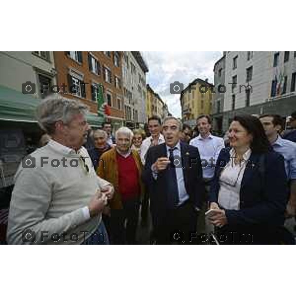 Tiziano Manzoni/LaPresse 4--05- 2024 Bergamo, Italia Cronaca Bergamo Incontro Maurizio Gasparri stampa Forza Italia in via XX settembe Pezzotta Andrea Giorgetti