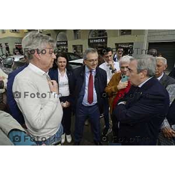 Tiziano Manzoni/LaPresse 4--05- 2024 Bergamo, Italia Cronaca Bergamo Incontro Maurizio Gasparri stampa Forza Italia in via XX settembe Pezzotta Andrea Giorgetti