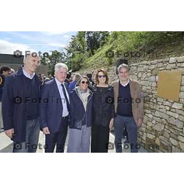 Tiziano Manzoni/LaPresse 4--05- 2024 Bergamo, Italia Cronaca Bergamo inaugurazione parking Fara con contestazione ultima generazione