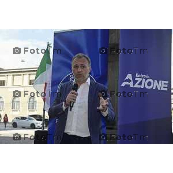 Tiziano Manzoni/LaPresse 18-05- 2024 Bergamo, Italia Cronaca Bergamo Caffè del Colleoni incontro candidati one in lista civica Elena Carnevali l\'On. Matteo Richetti - Azione 2024