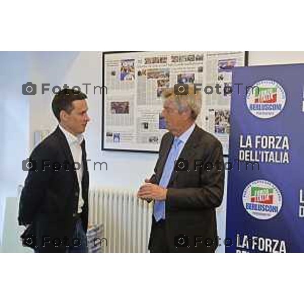 Tiziano Manzoni/LaPresse 23--05- 2024 Bergamo, Italia Cronaca Bergamo Sottosegretario alle infrastrutture e ai trasporti e deputato di Forza Italia, Tullio Ferrante sede di Forza Italia di Bergamo