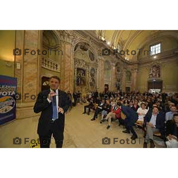 Tiziano Manzoni/LaPresse 30-05- 2024 Bergamo, Italia Cronaca Bergamo Matteo Renzi Auditoriumi San Sisto lista “Stati Uniti d’Europa” e la lista “Bergamo Europea” in corsa per le elezioni del comune di Bergamo, a sostegno della candidata sindaco Elena Carnevali. 2024