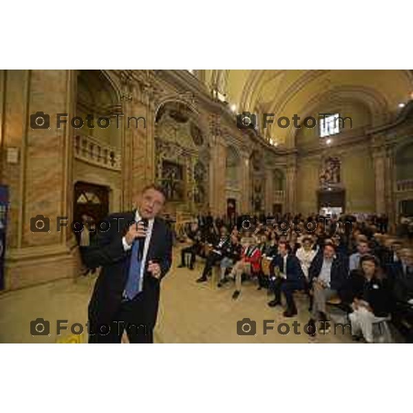 Tiziano Manzoni/LaPresse 30-05- 2024 Bergamo, Italia Cronaca Bergamo Matteo Renzi Auditoriumi San Sisto lista “Stati Uniti d’Europa” e la lista “Bergamo Europea” in corsa per le elezioni del comune di Bergamo, a sostegno della candidata sindaco Elena Carnevali. 2024