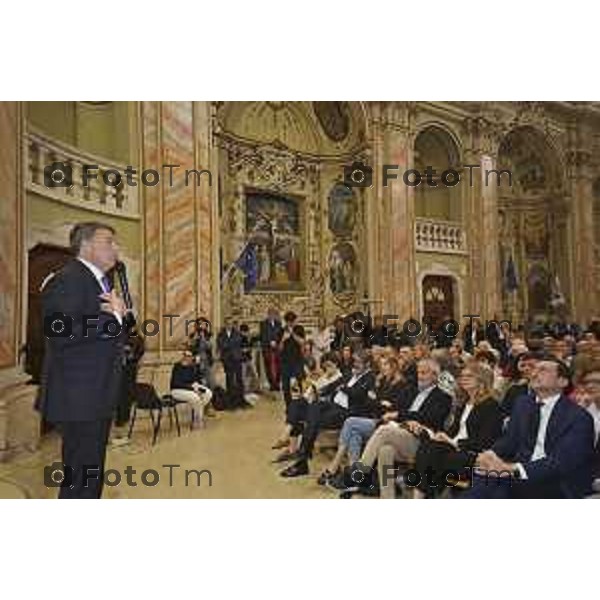 Tiziano Manzoni/LaPresse 30-05- 2024 Bergamo, Italia Cronaca Bergamo Matteo Renzi Auditoriumi San Sisto lista “Stati Uniti d’Europa” e la lista “Bergamo Europea” in corsa per le elezioni del comune di Bergamo, a sostegno della candidata sindaco Elena Carnevali. 2024