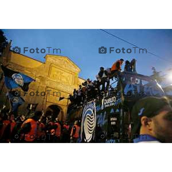 Tiziano Manzoni/LaPresse 31--05- 2024 Bergamo, Italia Cronaca Bergamo Celebrazione Atalanta per coppa UEFA con bus scoperto nelle vie della città