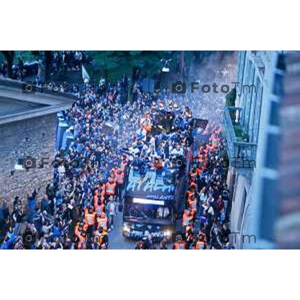 Tiziano Manzoni/LaPresse 31--05- 2024 Bergamo, Italia Cronaca Bergamo Celebrazione Atalanta per coppa UEFA con bus scoperto nelle vie della città