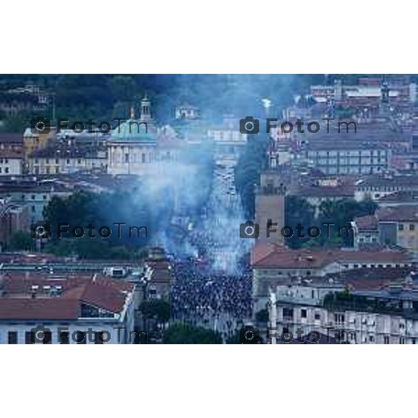 Tiziano Manzoni/LaPresse 31--05- 2024 Bergamo, Italia Cronaca Bergamo Celebrazione Atalanta per coppa UEFA con bus scoperto nelle vie della città