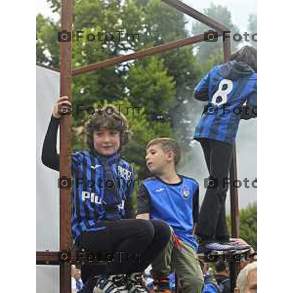 Tiziano Manzoni/LaPresse 31--05- 2024 Bergamo, Italia Cronaca Bergamo Celebrazione Atalanta per coppa UEFA con bus scoperto nelle vie della città