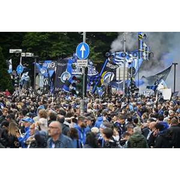 Tiziano Manzoni/LaPresse 31--05- 2024 Bergamo, Italia Cronaca Bergamo Celebrazione Atalanta per coppa UEFA con bus scoperto nelle vie della città