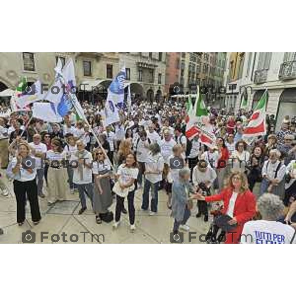 Tiziano Manzoni/LaPresse 6--06- 2024 Bergamo, Italia Cronaca Bergamo chiusura campagna elettorale ELena Carnevali